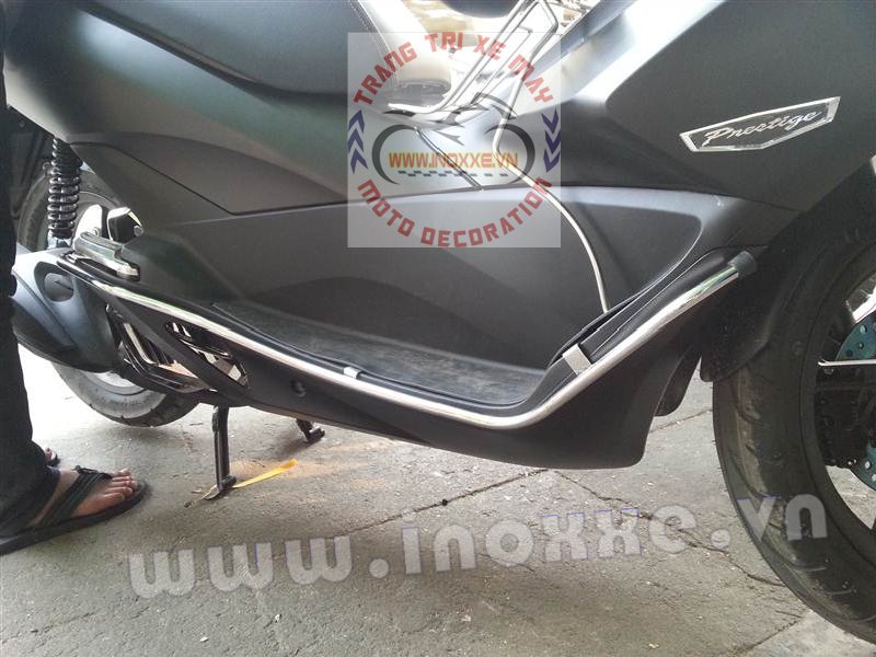 Cản bảo vệ PCX 125 - Khung chống đổ